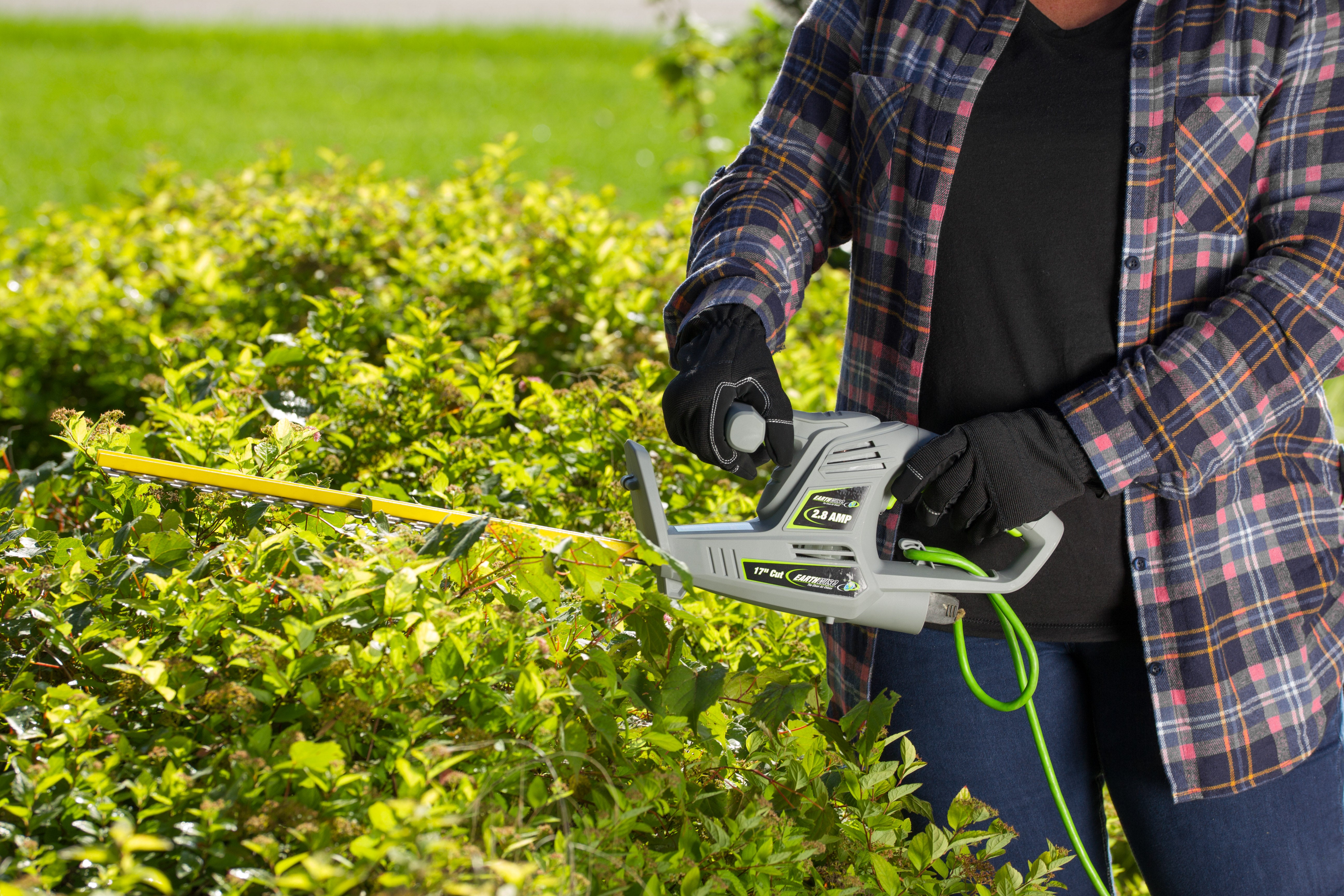 Earthwise Power Tools by ALM 17" 2.8-Amp 120V Corded Hedge Trimmer