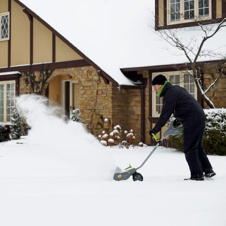 Earthwise SN74016 40-Volt Cordless Electric Snow Shovel Video Review