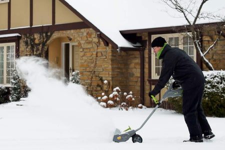 Earthwise SN74016 40-Volt Cordless Electric Snow Shovel Video Review