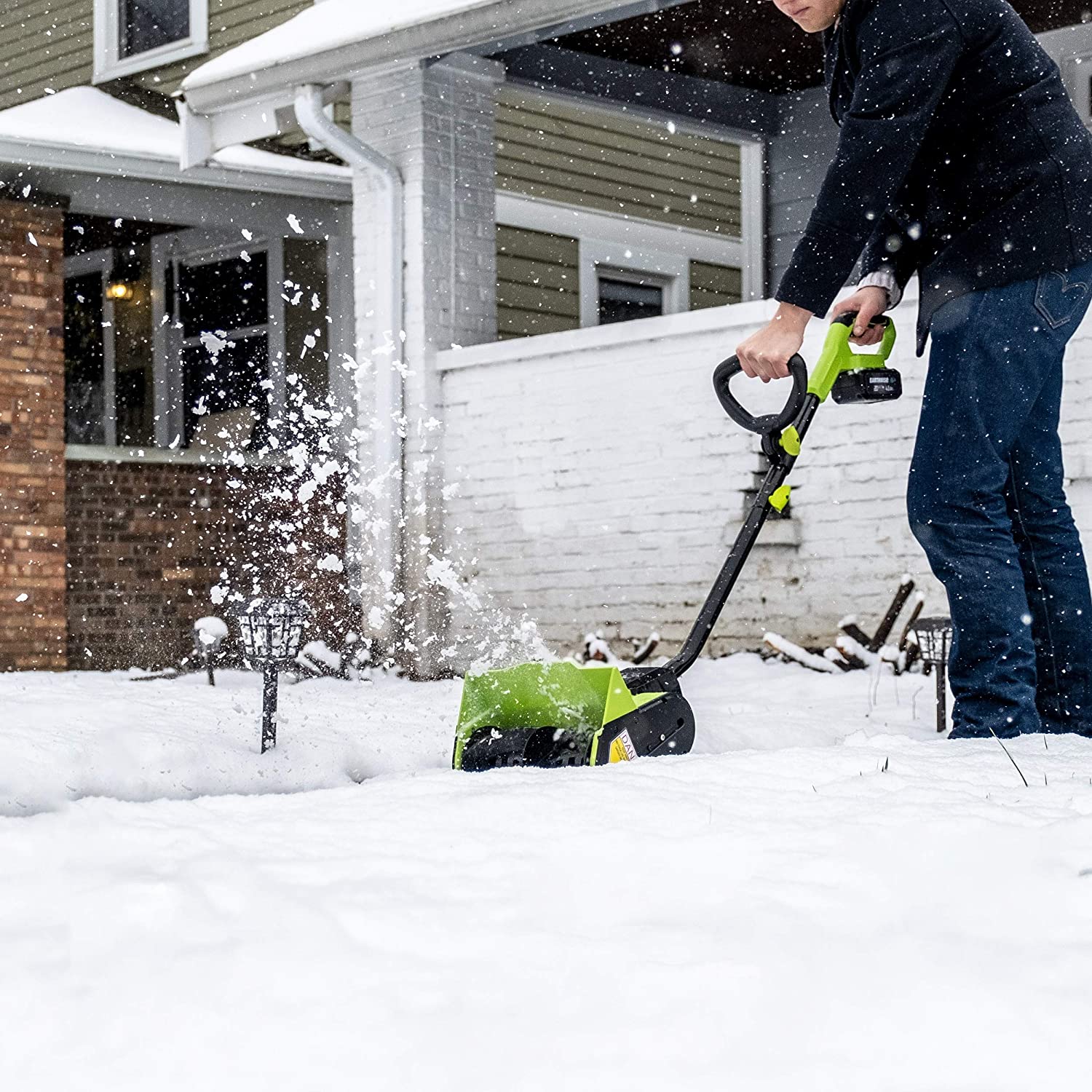12'' Cordless Snow Shovel 20V Battery Powered Electric Snow Blower 4.0Ah Battery