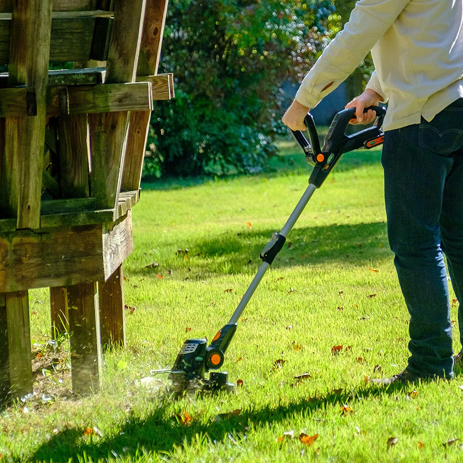 Scotts 12 20 Volt String Lithium Trimmer American Lawn Mower Co EST Scotts 12 20 volt string lithium trimmer american lawn mower co est